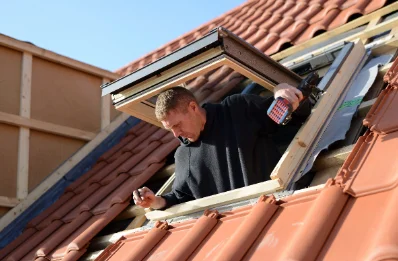 Pose de fenêtres de toit Velux à Losse